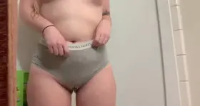 What other pissy things would you like to see? I need ideas😈