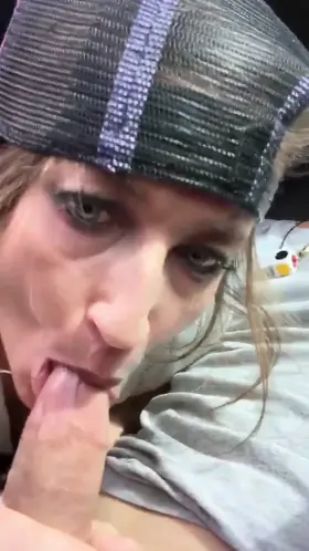 Always take care of your man in the car 🤤