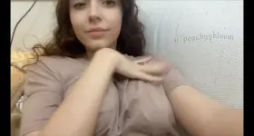 I want u to play with my boobs while u fuck me🥺