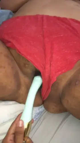 New sugar daddy gives my nasty creamy dark saggy pig pussy cum and make me have shaking contraction lol 🥰💦🍆👅