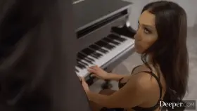 Vicki Chase - Relentless