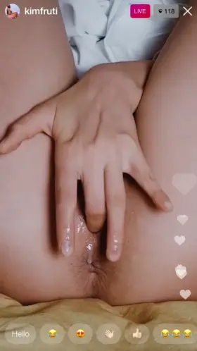 From Insta - (AlbinoRayneDeer)Come join her🎁