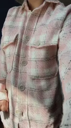 Look at those titties 🙏🏼🤟🏼