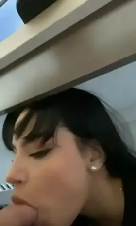 Brunette slut sucks off Blonde King