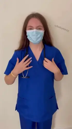 Does anyone appreciate nurse titties? 🥰 (18)