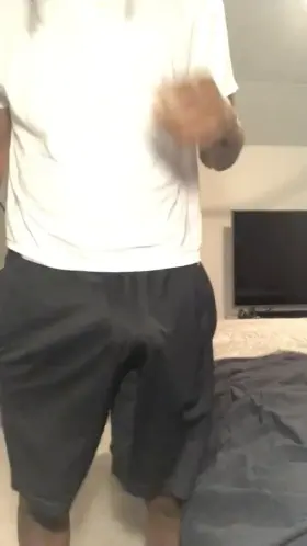 Where should I put this heavy thing?🥴