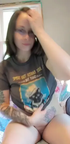 Can I be your new fuck toy?