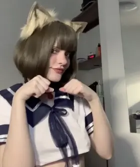 This kitten would love your creamy goodness