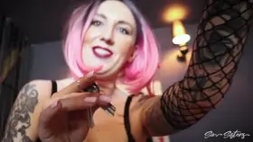 Should I leave these keys for your wife?