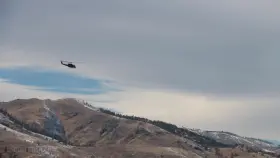 The helicopters were circling me during my hike so I thought why not have some fun! [f]