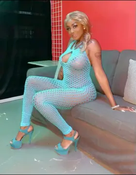 Make my Pussy Wet, Daddy