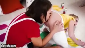 Hot Lesbian Asslicking!