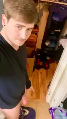 Love when a chub milks my cock