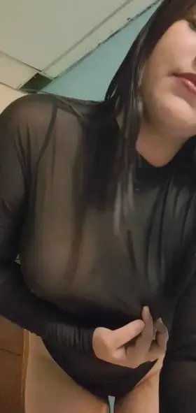 18[yo]Offering sexting nudes?? videos?? GFE?? fetish?? and everything you need to cum?? ask me price list??? KIk Floweret3xx And Snapchat Floweret3x.