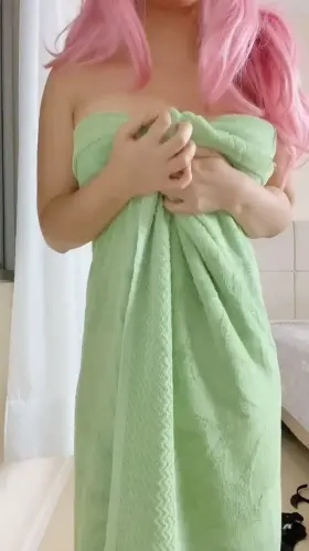 POV: u r the hot pizza guy