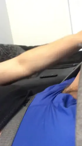 28 [M4F]#sanfrancisco just had to pull him out...any sluts out there looking to finish the job??? dm me :)