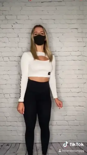 O.m.G 😊 (her content in the comments )