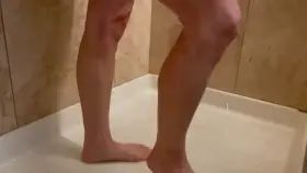 Mama’s getting ready for a busy Friday. Gotta wash my whooooooole body thoroughly.