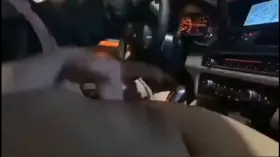 I never thought i dare to ask my uber driver to finger my pussy