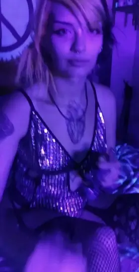 look at my cool smoke trick! pt 1