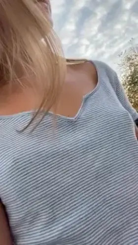 Quick, before my neighbours catch me..👀