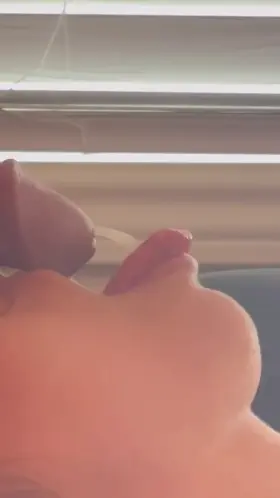 18[F4A ]Arrows up upv*te that 3 nudes in ur dms instantlySna: lisafune