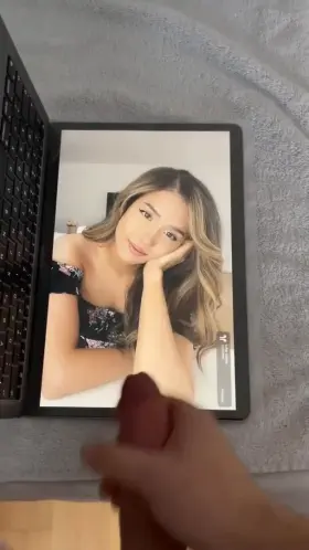 As promised the Pokimane Tribute. Btw will accept a few requests now only public tributes and obviously I can’t tribute everyone.