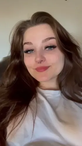 Wanna lick my freshly shaved pussy? 😇