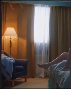 Karen Gillan naked plot in The Party's Just Beggining