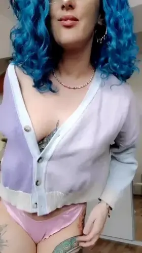 Peaches are in season :)