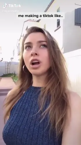 Molly More of her Content 🔗 In The Comments