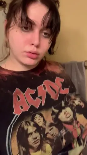 Bigger than they look😍