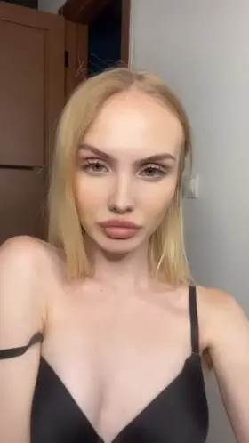 would you win in a stare contest