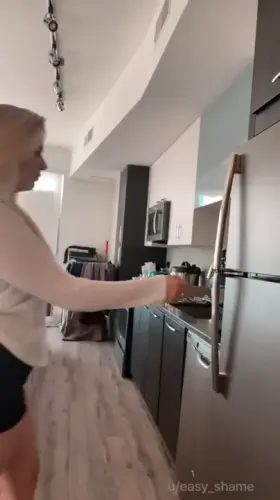 can i get you a snack? [oc]