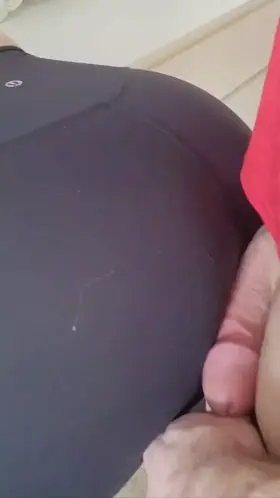 watch me and my friend hump during this 12 minute scene compressed into 15 seconds!