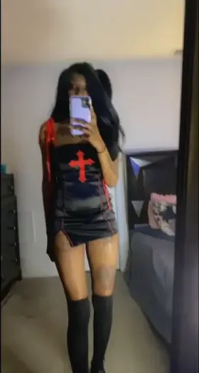 Goth gf. You’ll have to be a bit aggressive.