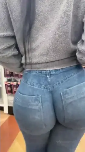 You Gooners a paralleled by Bimbos. Am I right?