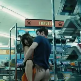 Mena Suvari banging plot in The Mysteries of Pittsburgh