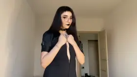 will you help me take this dress off?🧸