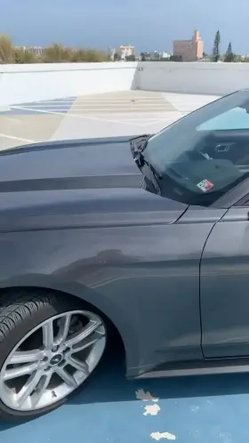 Do you mind if I pick you up like this?😋