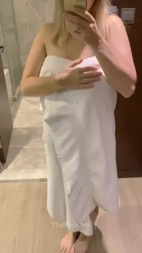 Should I answer the door like this?