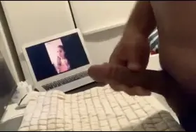 I love a woman with a bit extra 😉