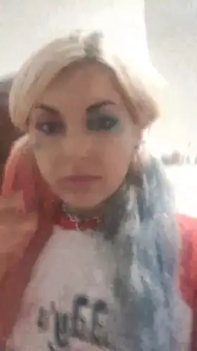 Oh come on puddin! Don't you wanna rev up your 'Harley'? 😈😍