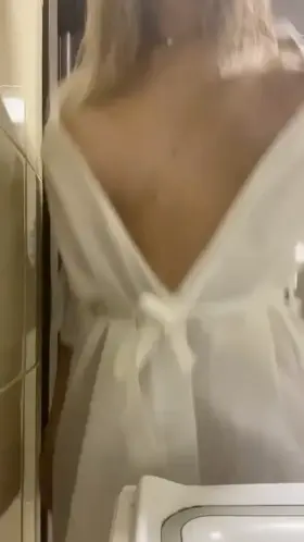 Enjoy how my big tits bounce