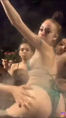 Bh4d Bh4b1e All 0nlyfans Contents and PPVs - L1nk in C0mment 7