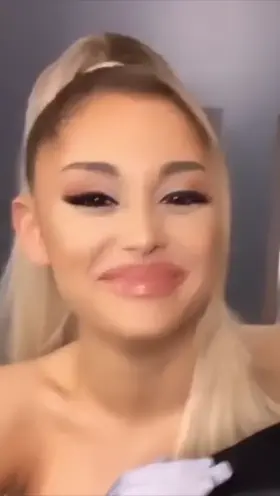 I want to get so sloppy with her mouth! I would cum just from making out with her