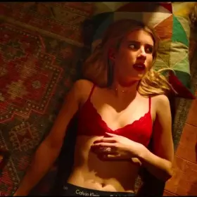 Emma Roberts - Holidate (2020)