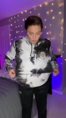 Ooo la la , such a hottie🤤