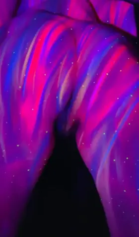 Daddy, can I be your secret late night snacc?💫