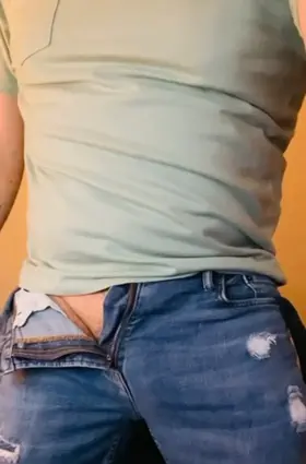 Come to Dads office. There's a treat for you.